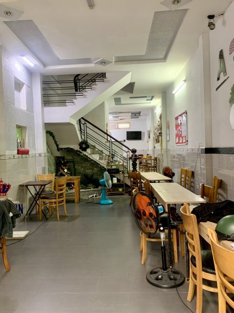 Rent the entire Hoàng Hoa Thám near T3 22 million a month.