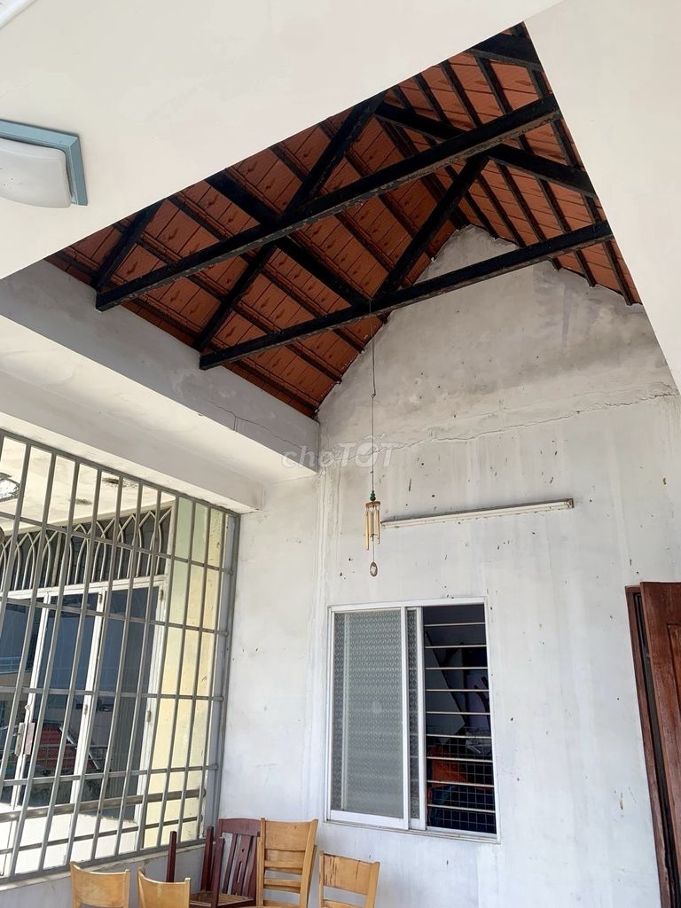 Rent the entire Hoàng Hoa Thám near T3 22 million a month.