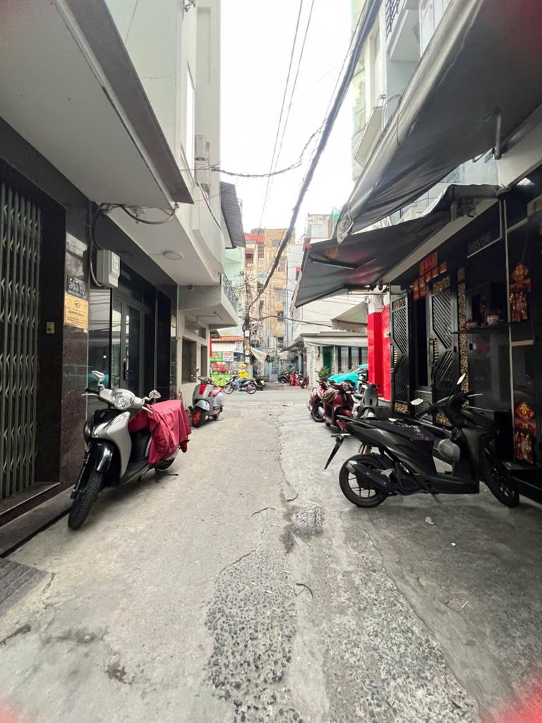 Rent a nice new four-story steam car - 565 Nguyễn Trãi, 7557, District 5