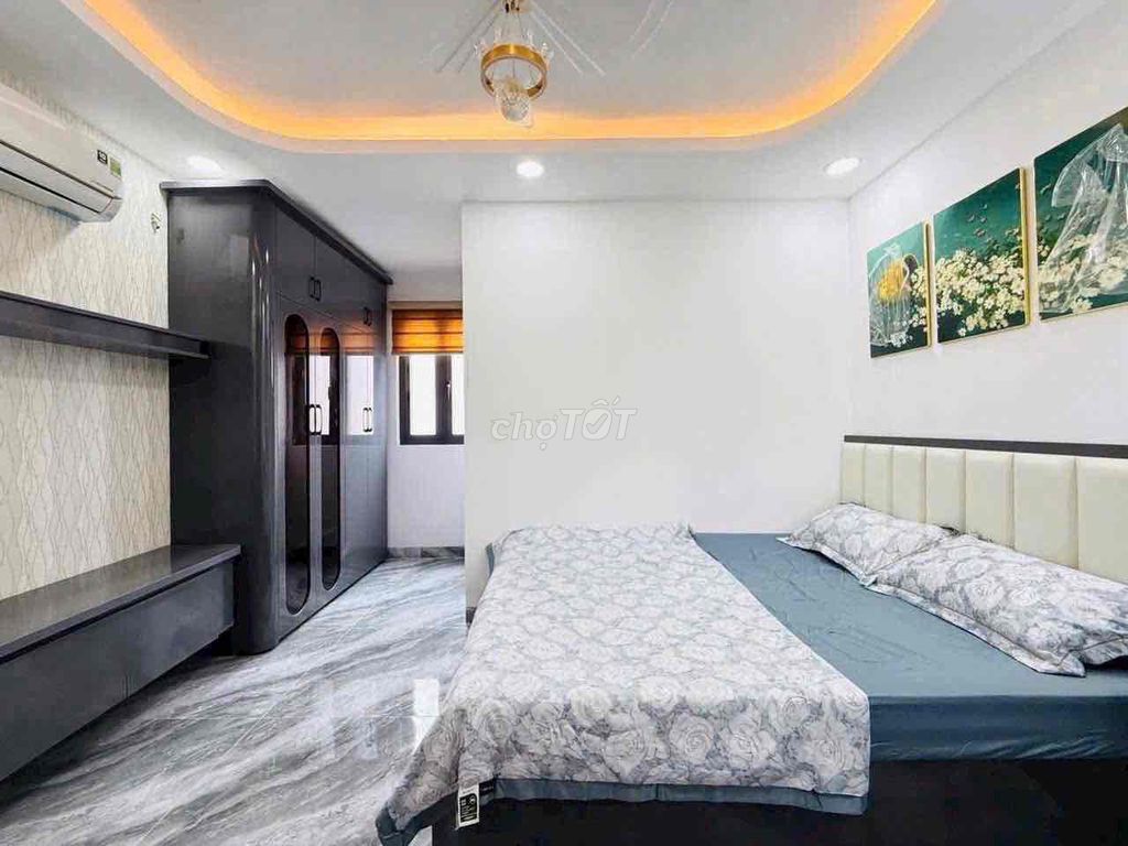 Nice new home with an alley elevator 1/ Nguyễn Tư Giản-712.