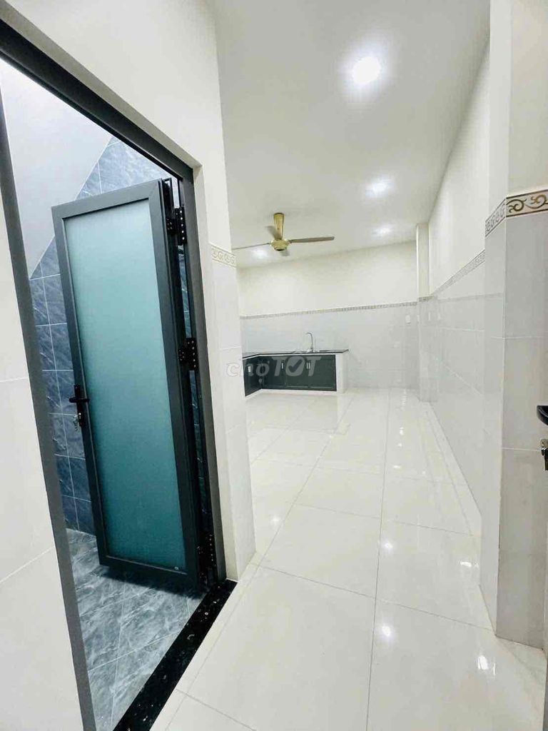 A new $1 billion investor at the alleyway near D2-7 bedroom-7 toilet-28 million refrigerators.