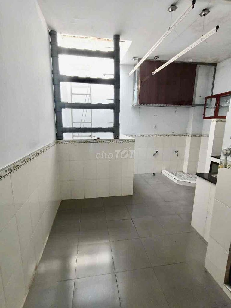3 Phas 4 x 20 meters (7 x 1 floor) Street. Trương Phước Phan
