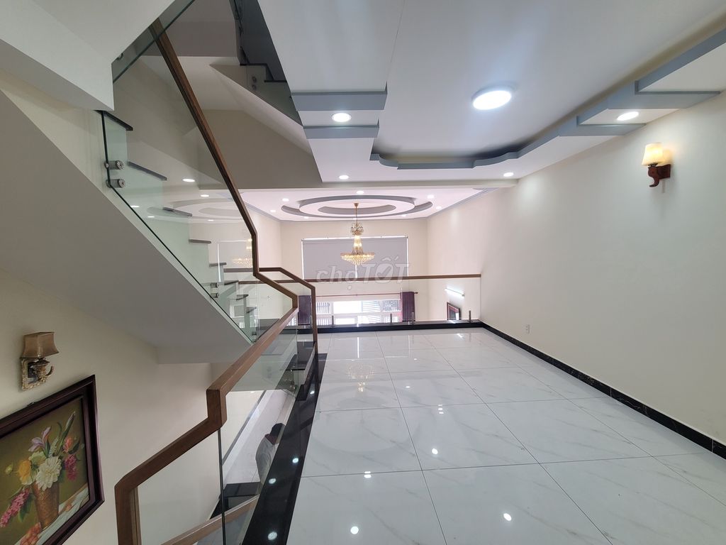 Rent cash houses near Liên Phường, 'Nighty-Years 5 x 18 meters 3 L4 bedrooms