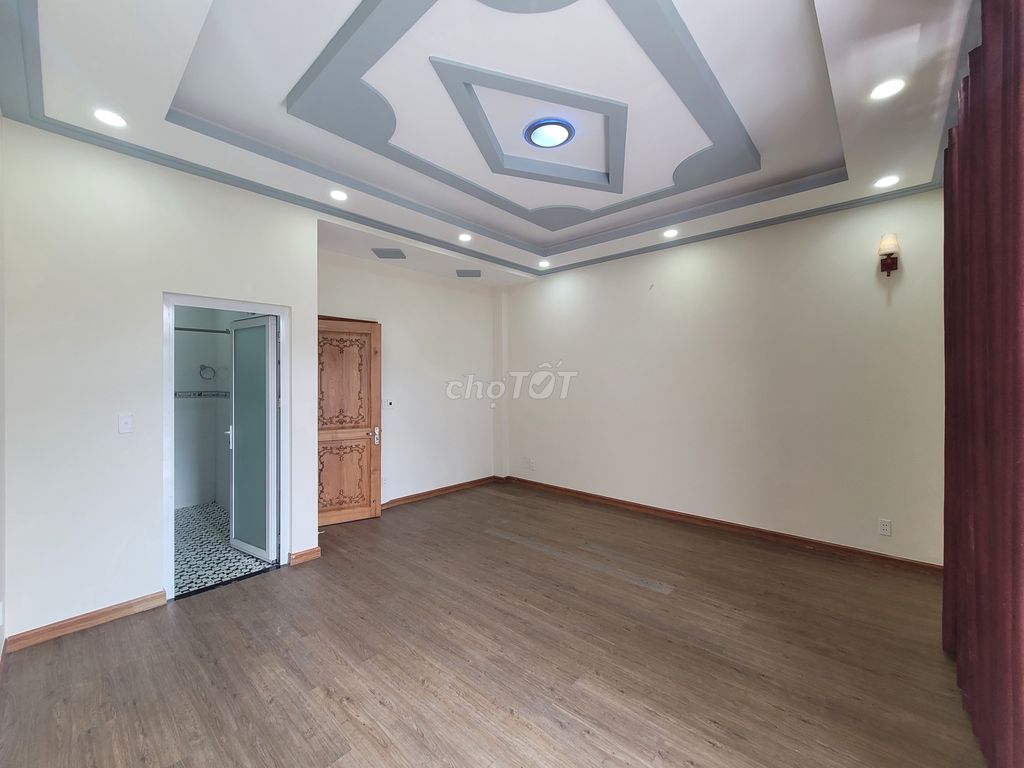 Rent cash houses near Liên Phường, 'Nighty-Years 5 x 18 meters 3 L4 bedrooms