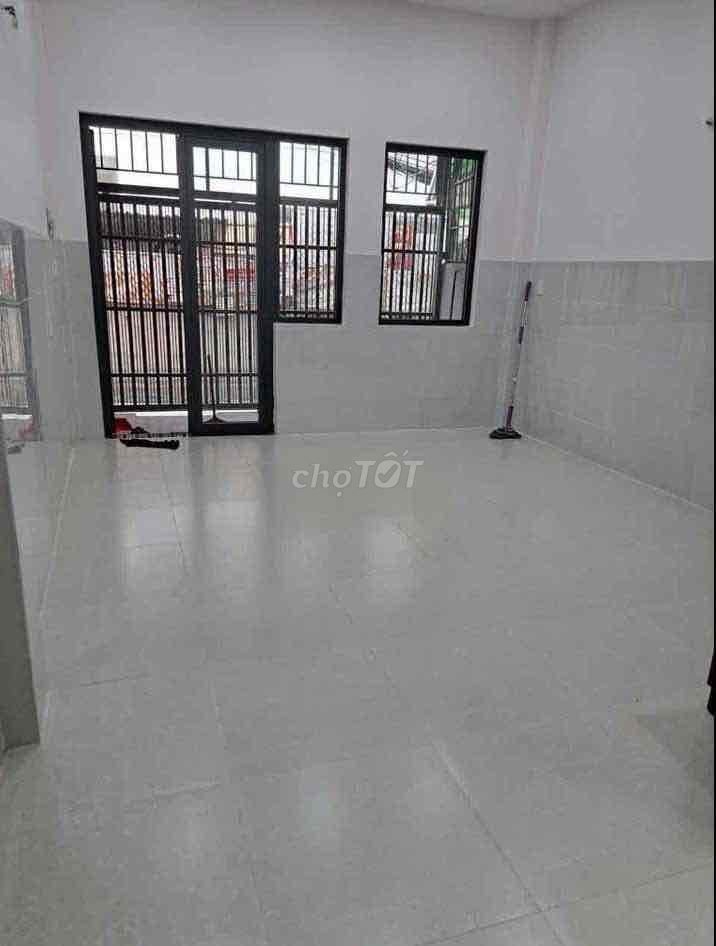 Home 1 03 5th floor bedroom 4 x 18 m road lane Lâm Văn Bền