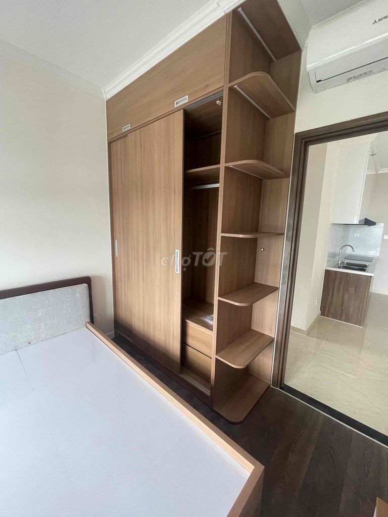 Rent the whole apartment as a service apartment, etc.