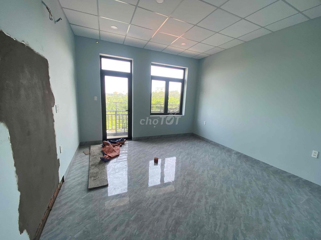 Rent Linh Tây illegist 2 floors 10 million.