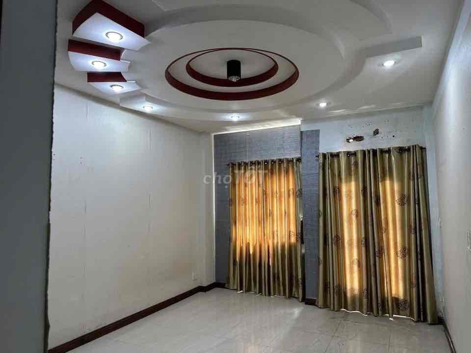 Tên Lửa-Bình Tân, 4 x20 meters, 3 stories, 4 rooms