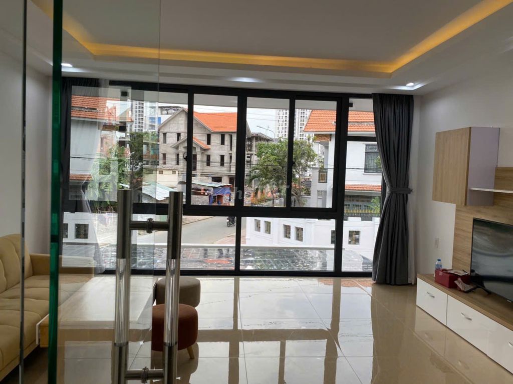 Rent a house on Liên Phường-- nice new house.