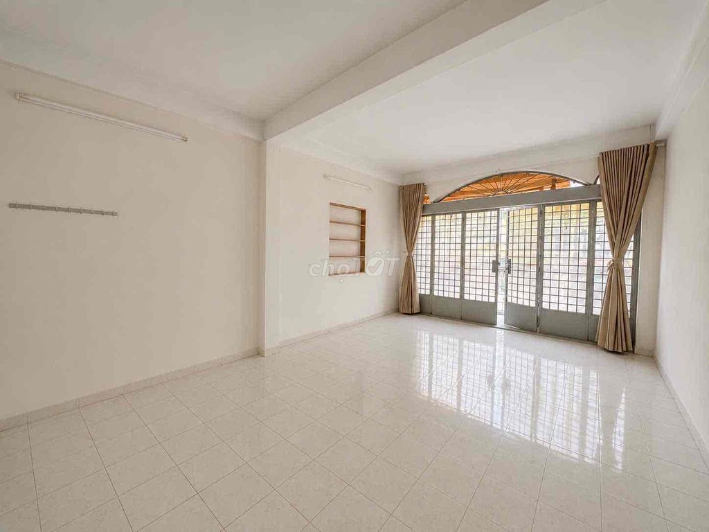 Rent a Tuệ Tĩnh, 11th and 6 floors, 8 bedrooms,