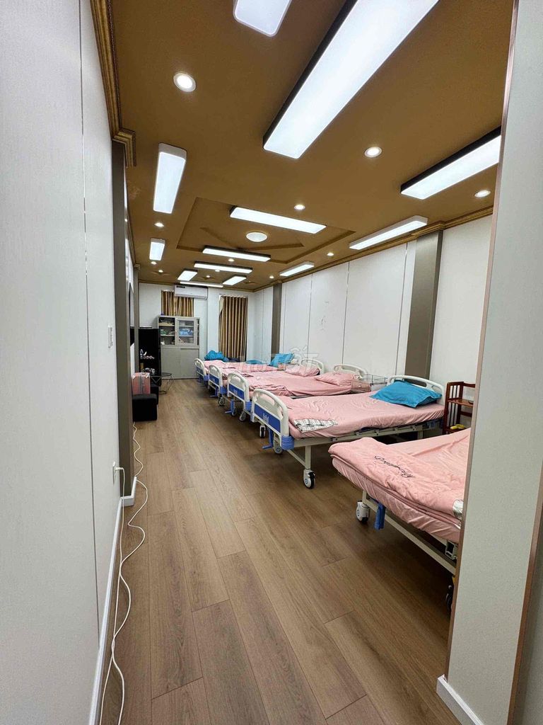 Nguyễn Văn Lượng front (near Cityland) 4x25 m-4 story