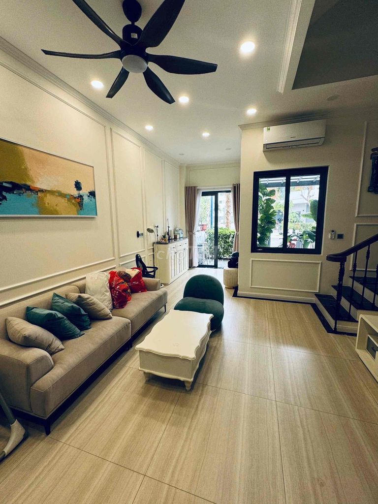 Let's call the Lovera Premier-four bedrooms. Four toilets.