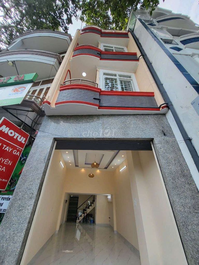 Rent the whole Hoàng Sa, 40 m2 x 4 floors, suspended