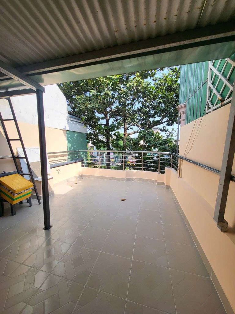 Rent the whole Hoàng Sa, 40 m2 x 4 floors, suspended