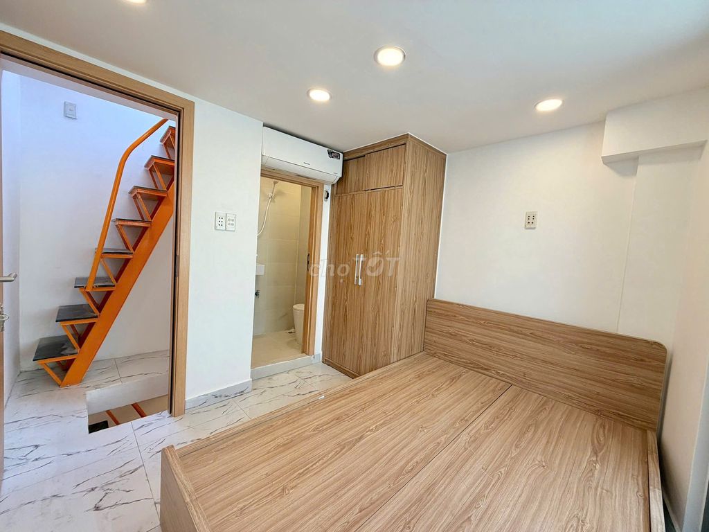 - One, two Supreme Courts, two bedrooms.