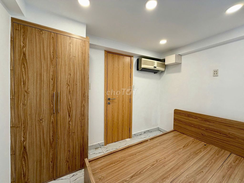 - One, two Supreme Courts, two bedrooms.