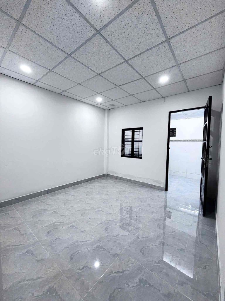 House 1 .1 floor courtyard area 172 meters car alley at 30 Linh Đông.