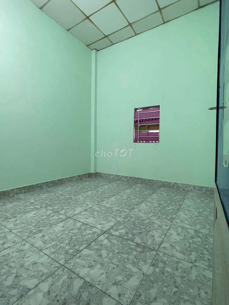 Rent an alley 6M Bình Thới, 11th District. One floor, five bedrooms, two toilets.