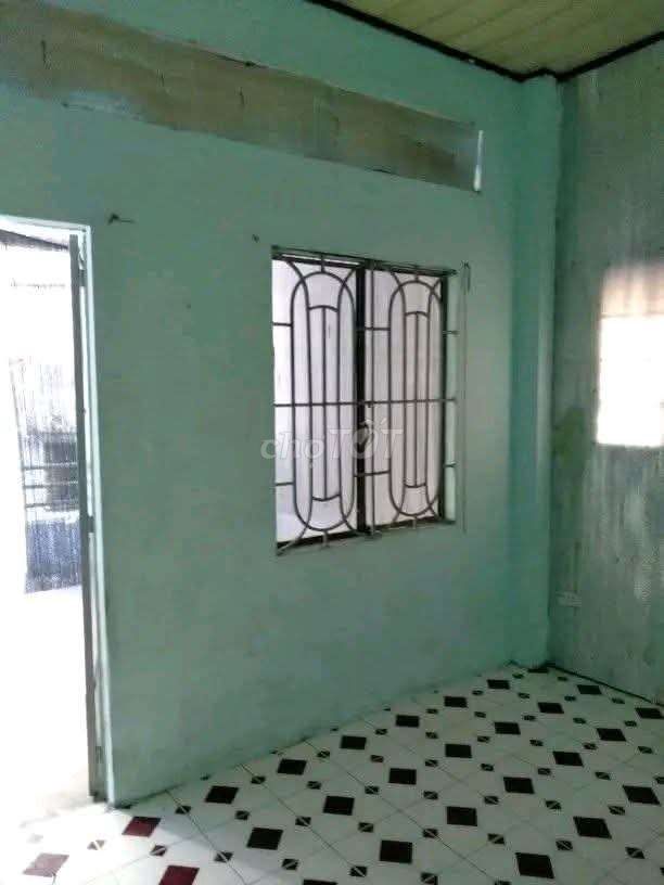 Rent an alley 3 M Tân Kỳ Tân Quý, near the commercial university. Two bedrooms, one bathroom.