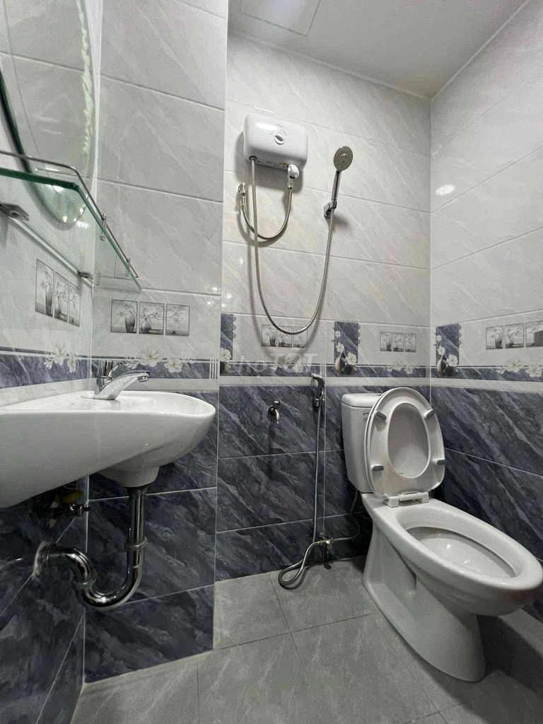 Rent the New Founding House.