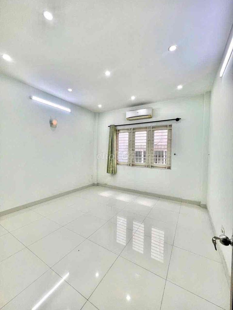 Rent an mtkd house area area area area area 4 x20 xd 3.5. It's worth 20 million.