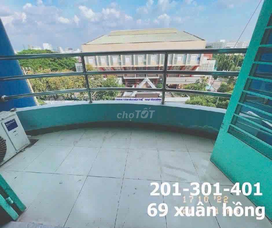 We're going to transfer Tân Bình-Linten County Services to 200 million.