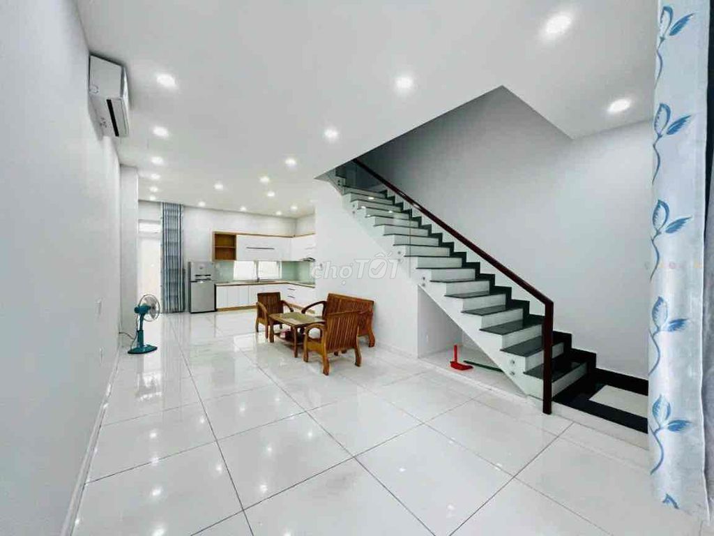 Rent Kdc Liên Phường District 9 near Global City for 19 million a month.