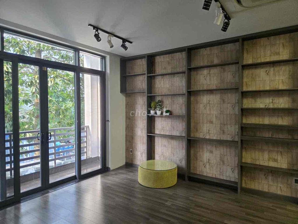 Rent a full interior house - 6 bedrooms - 60 million