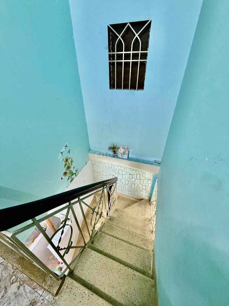 The owner rented the original two cold bedrooms (master)