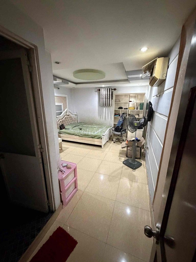 Rent a Mã Lò front house [4*30 ] 3 bedrooms-4 toilets-high toilets