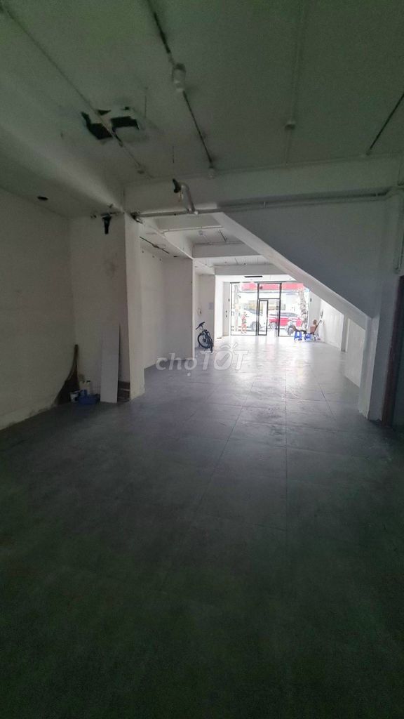 Rent two-thirty Quang Trung, 0-311,Gò Vấp. area: 6 meters x 20 meters: 6.5 meters