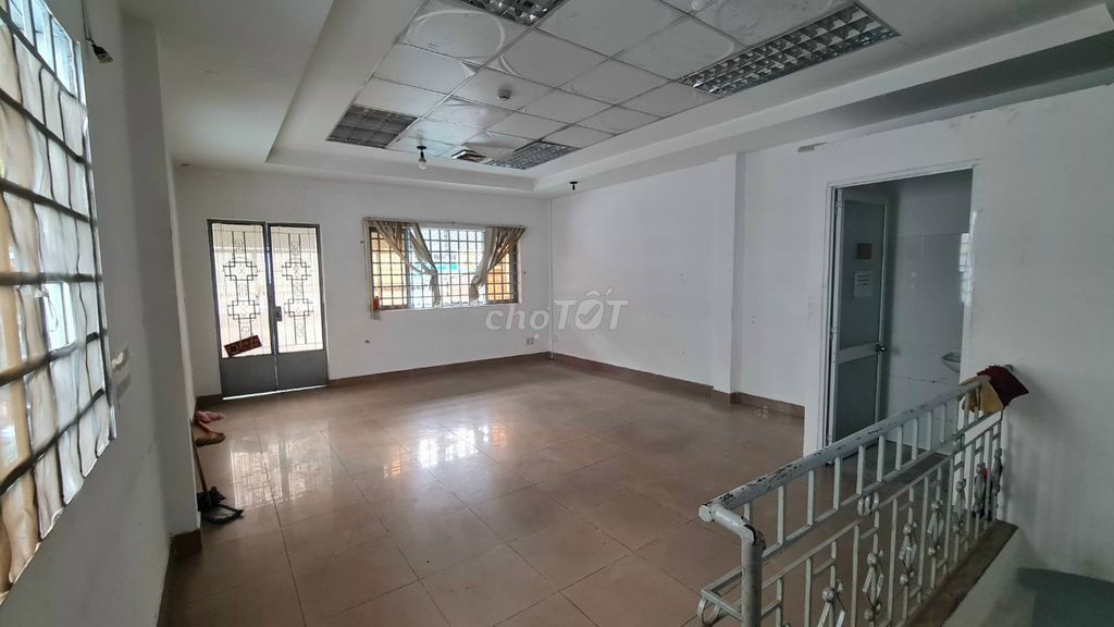 Rent two-thirty Quang Trung, 0-311,Gò Vấp. area: 6 meters x 20 meters: 6.5 meters