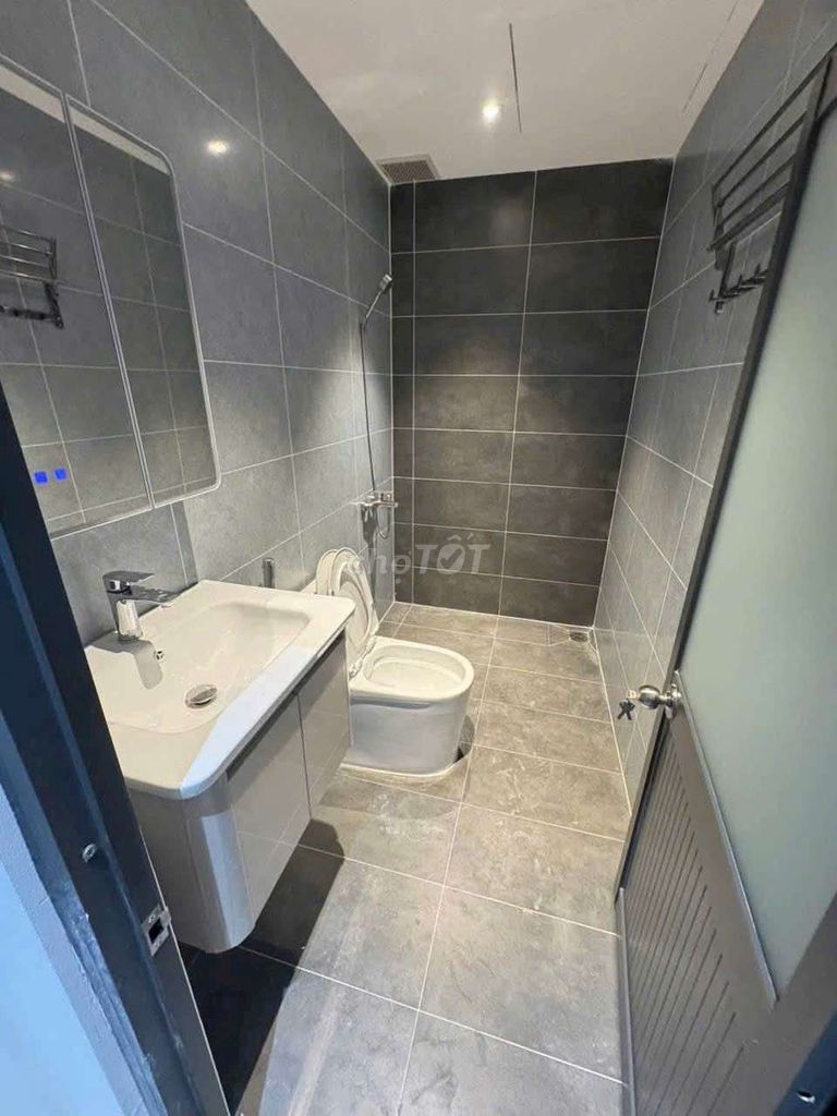 Rent Kênh Tân Hóa - 15 trieu - 2 bedroom - 2 M. Air - near District 11