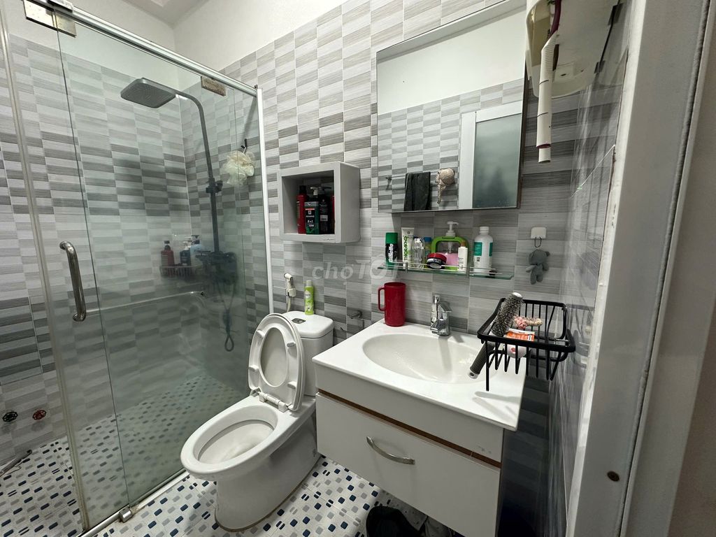 The Anti-Palto-four Bedrooms 5 - 4 x 16 meters - Cold Machine