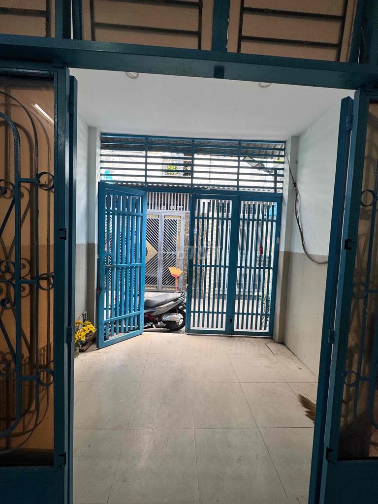Rent the entire 380th alley in grammar. 9.Gò Vấp Road