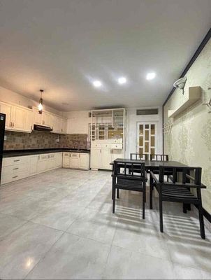 House 1 .1 3 4 4 4 4 4 4 4th floor bedroom 5 x 18 m on 3th Street 3-5c Phạm Hữu Lầu District 7