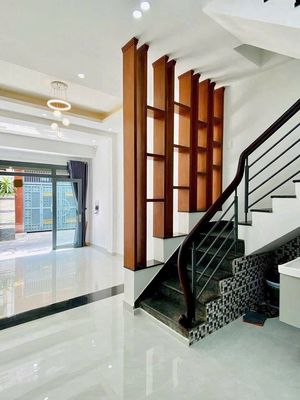 The back alley has three bedrooms to help with -- it's a perfect match for the vpdrey online.