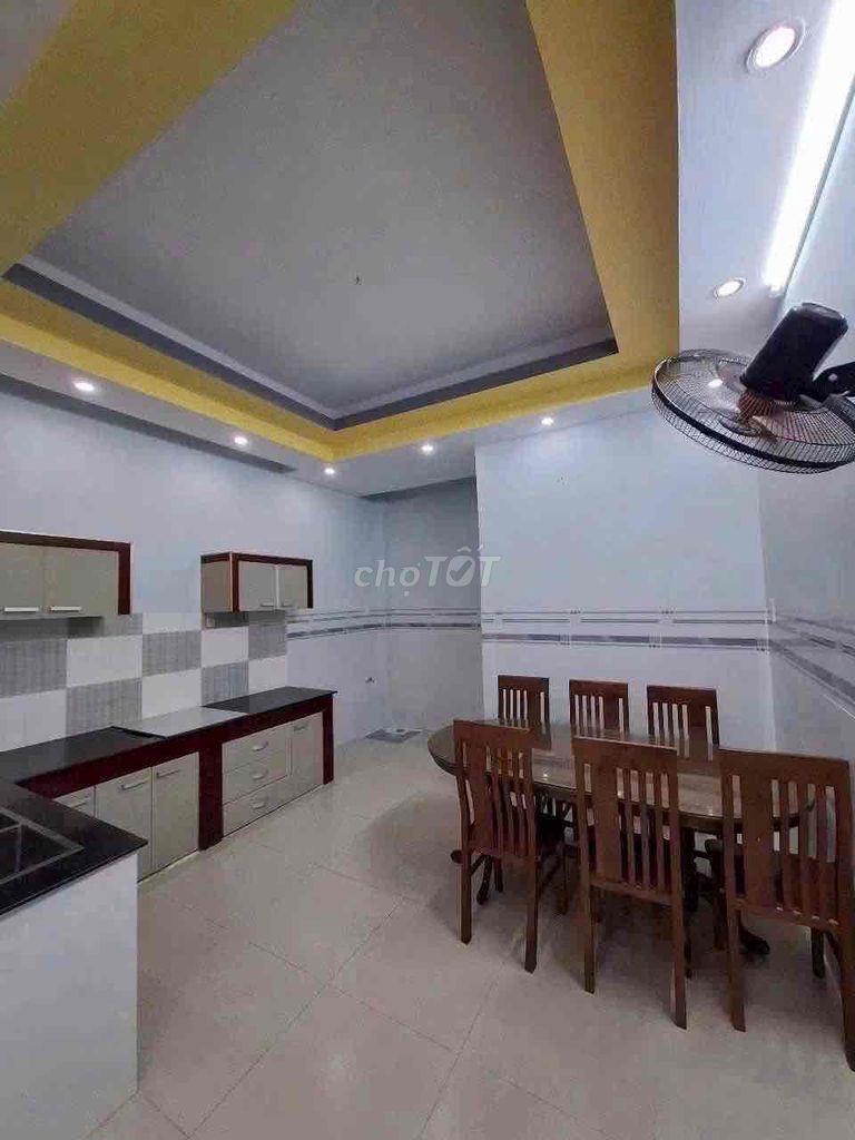 Rent the original four auto bedrooms 1806 Nhà Bè