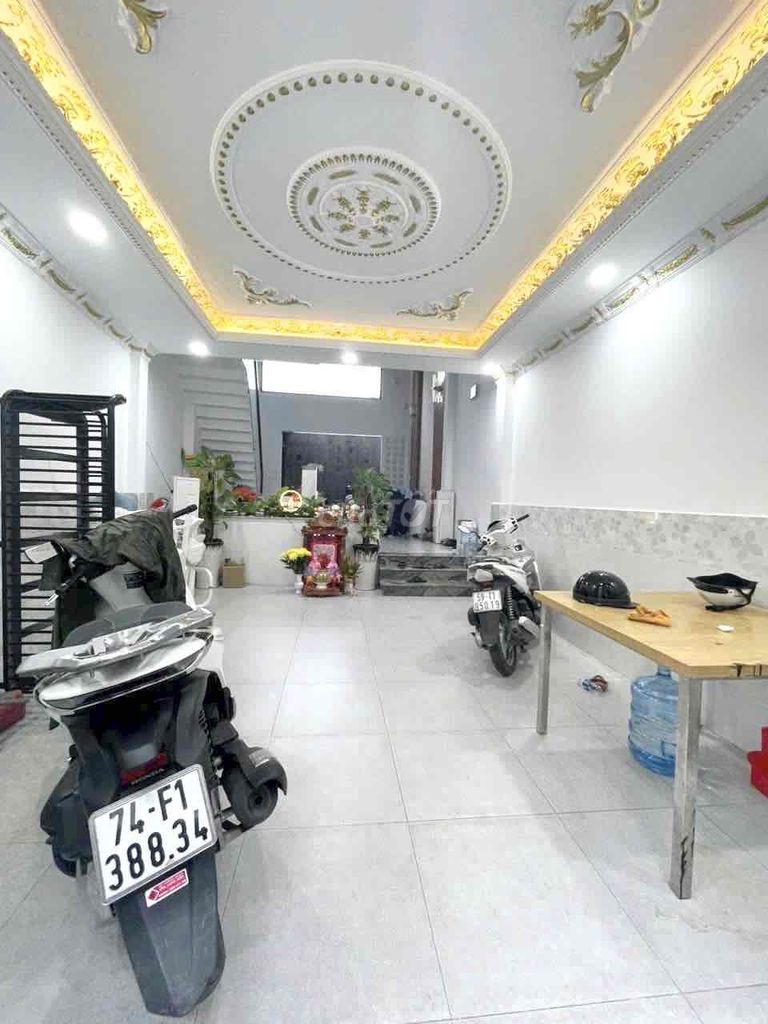 4x16 meters 1 .8 feet plus 3 floors (4 bedroom 5 toilets) 5 meters. Road 2. Bình Tân