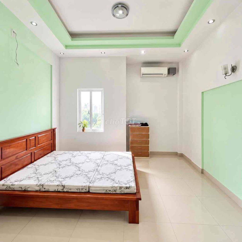 Rent 12 million 4 x 12-4 bedrooms - Oto Field
