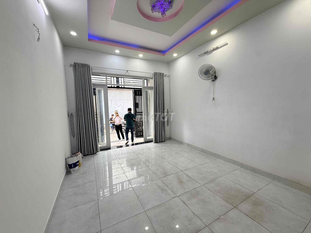 Rent the original house - Dương Quảng Hàm-770 5 Gò Vấp-3 floors