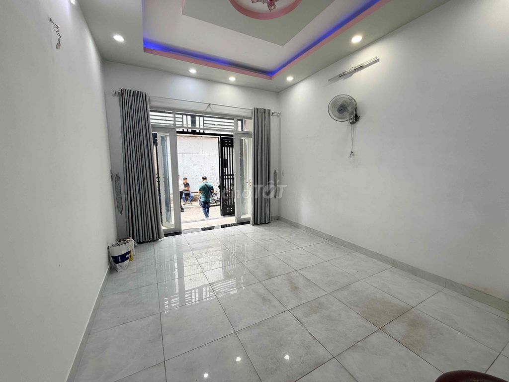 Rent the original house - Dương Quảng Hàm-770 5 Gò Vấp-3 floors