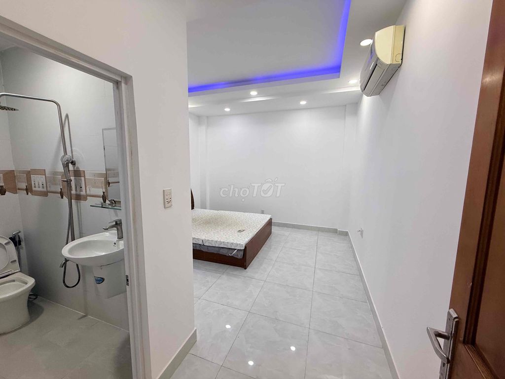 Rent the original house - Dương Quảng Hàm-770 5 Gò Vấp-3 floors