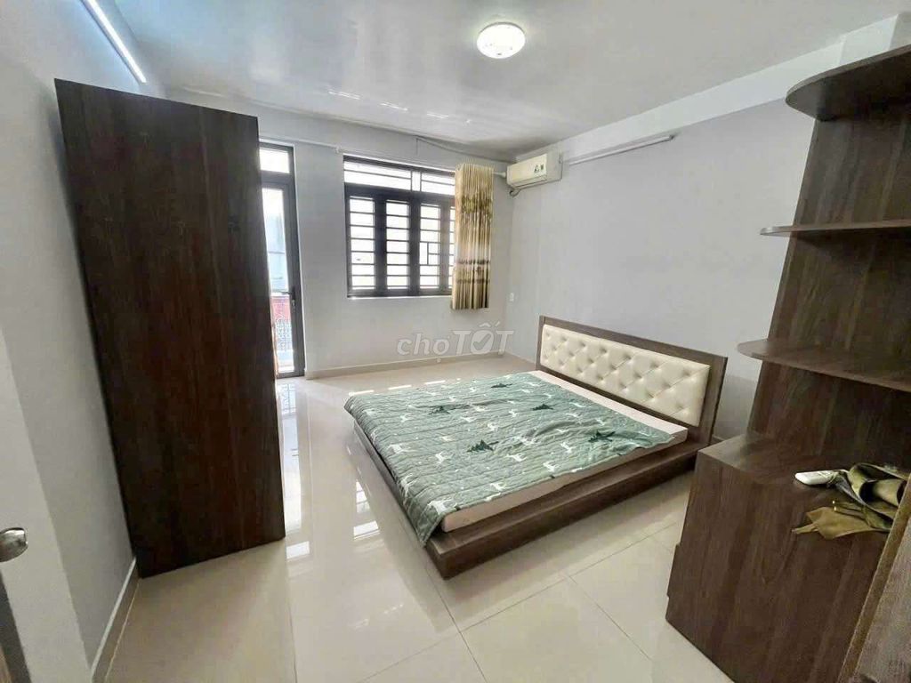 Rent a house 1 .1 .1 4 x 16 m bedroom 4 x 16 m Tân Phong street front
