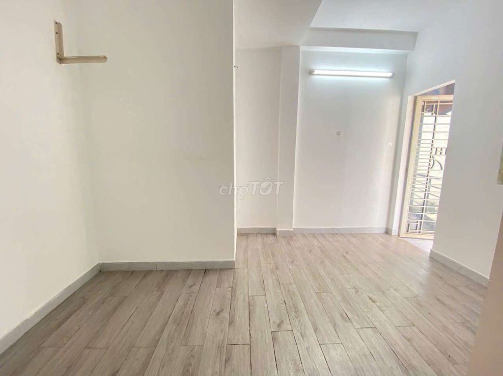 Rent - Phú Nhuận