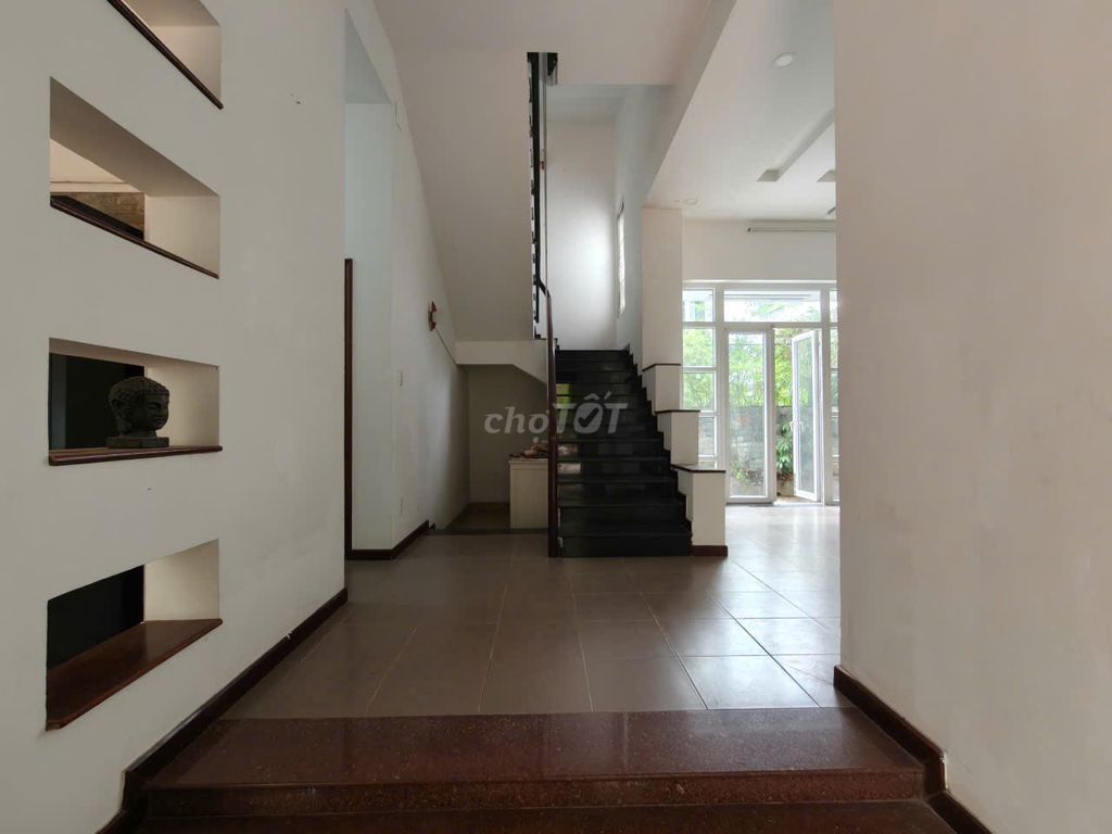 Rent a garden house 540 meters - Xuân Thuỷ - Thảo Điền