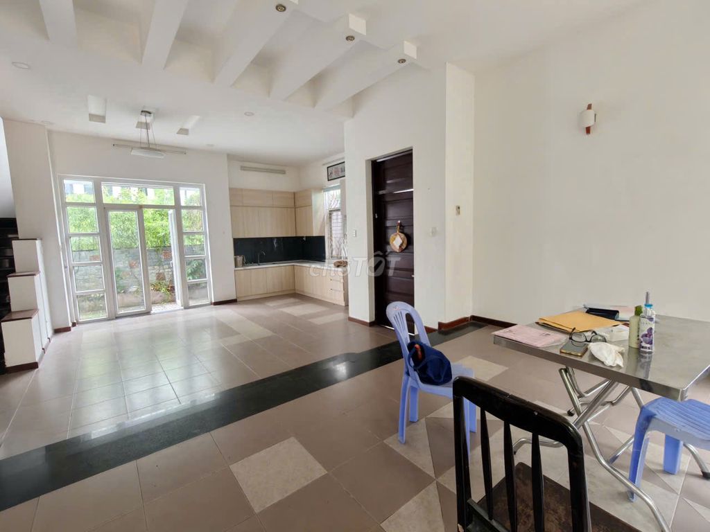 Rent a garden house 540 meters - Xuân Thuỷ - Thảo Điền