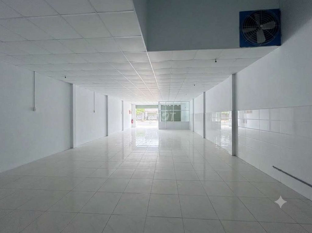 rent area 200 M2-825 M- Way ql1 A 50 M-Bp Bà Điểm- hm
