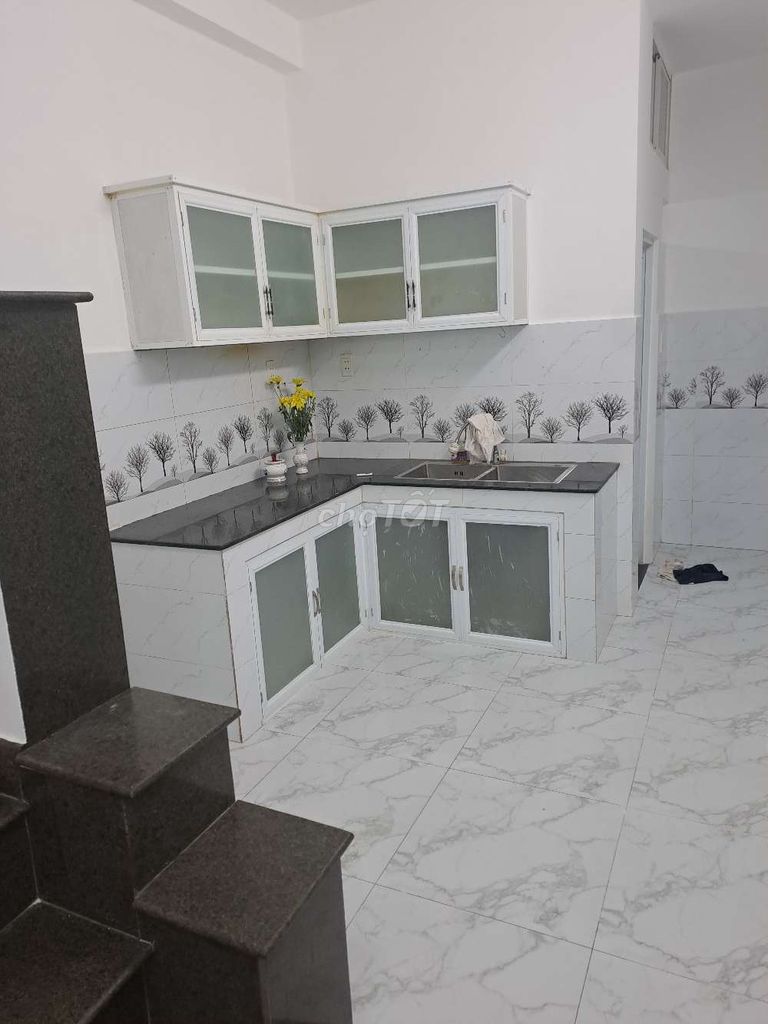 Long-term rent house.