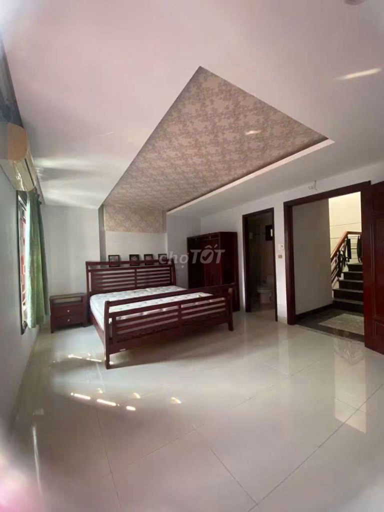 Super villa - (621) 5 bedrooms 6 toilets have a tunnel & steam room